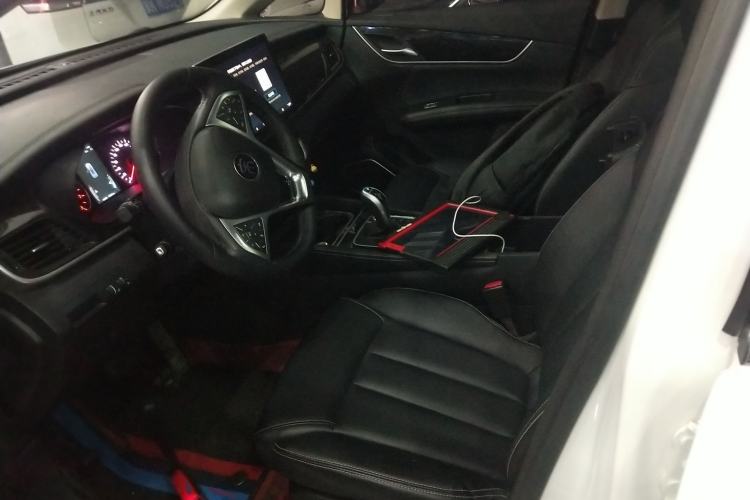 Used BYD Song MAX 2019 1.5T Automatic SmartConnect ZhiLian RuiDong Edition with 6 Seats China VI Standard
