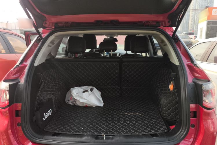 Used  Compass 2017 200T Automatic Family Edition