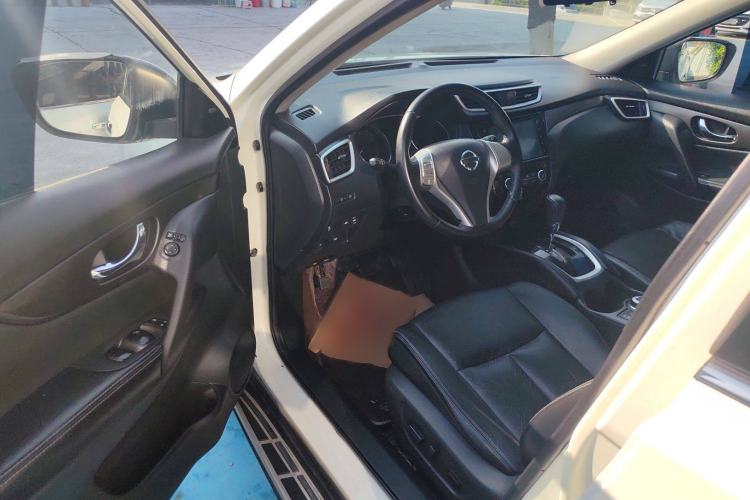 Used Nissan X-Trail 2014 2.5L CVT Luxury Edition 4WD