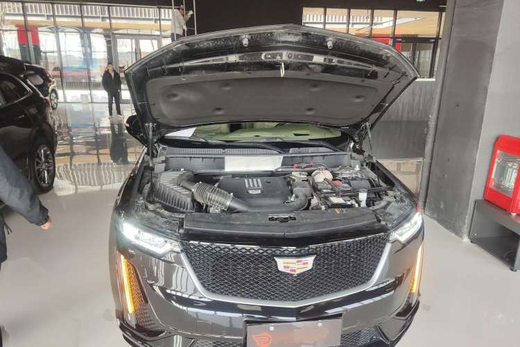 Used Cadillac XT6 2022 2.0T Six-Seater Four-Wheel-Drive Platinum Edition
