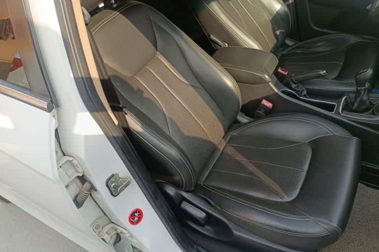 Used Geely Auto Emgrand 2017 Sedan Million Edition 1.5L Manual - Upward Version
