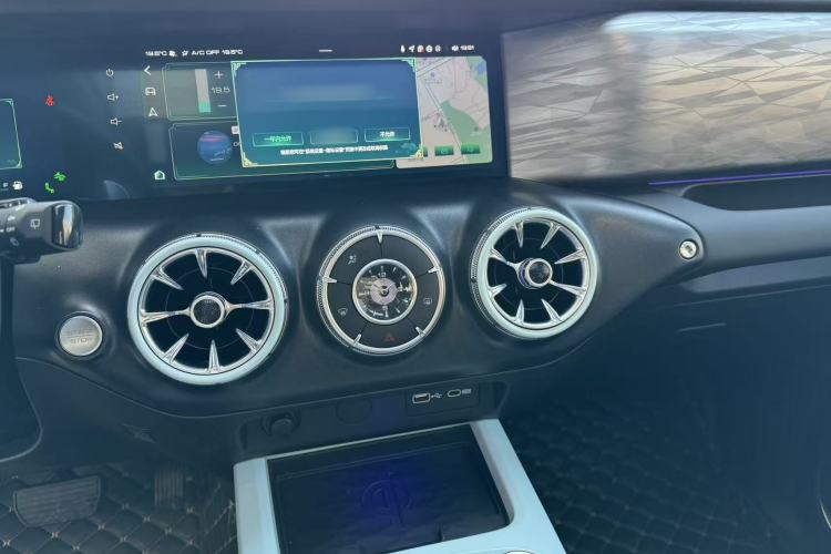 Used Tank 300 2021 City Edition 2.0T—Truly Stylish
