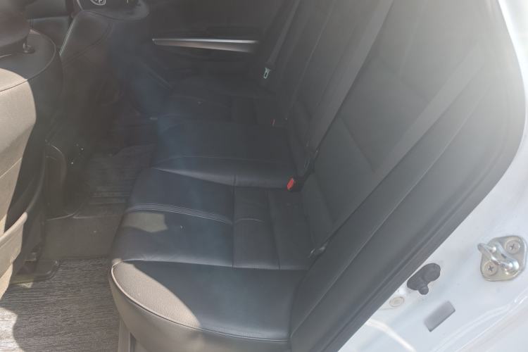 Used Honda Crosstour 2014 2.4L Luxury Edition
