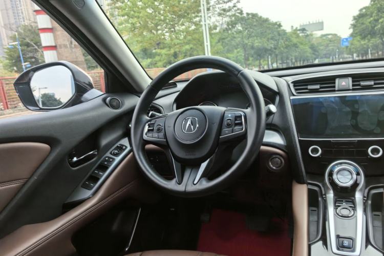 Used Acura CDX 2016 1.5T Two-Wheel Drive Deluxe Edition