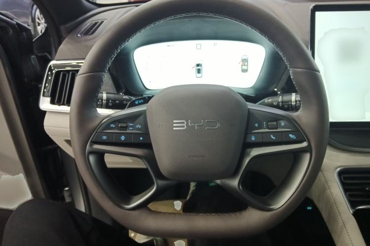 Used BYD Song PLUS New Energy 2025 DM-i Smart Drive 112KM Prestige Model
