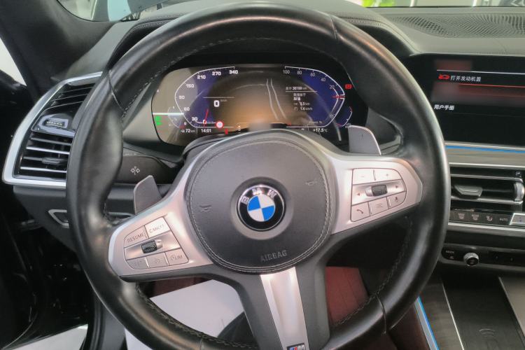 Used BMW X5 2022 xDrive 40Li M Sport Package
