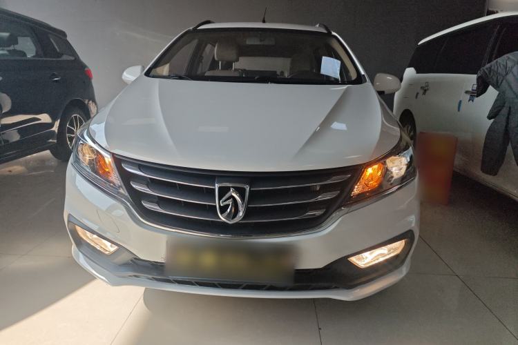 Used Baojun 310W 2017 1.5L Manual Comfort Version China VI Emission Standard