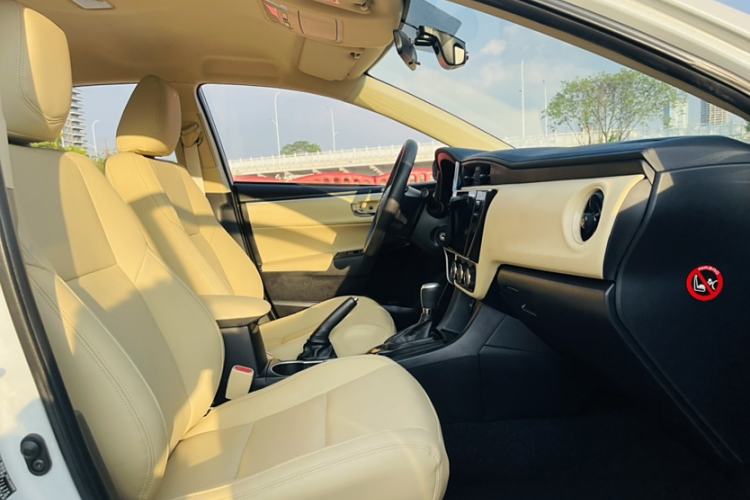 Used Toyota Levin 2017 Revised Version 185T CVT New Sharp Edition China V Standard
