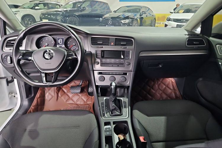 Used Volkswagen Golf 2015 1.4TSI Automatic Comfort Model