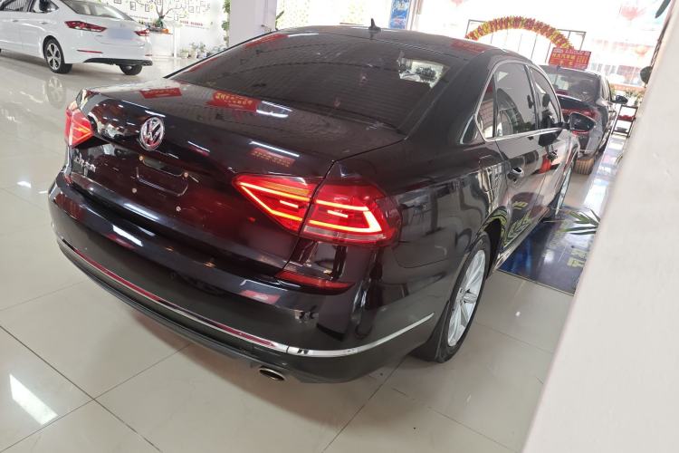 Used Volkswagen Passat 2017 330TSI DSG Luxury Edition
