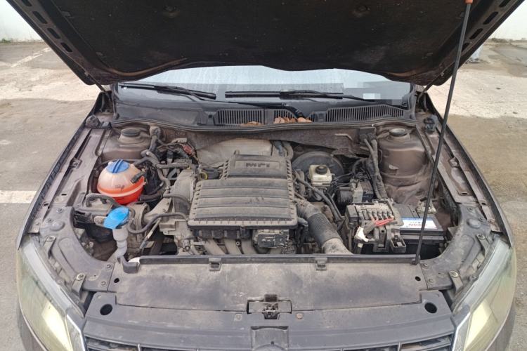 Used Volkswagen Gran Lavida 2013 1.6L Automatic Comfort Model
