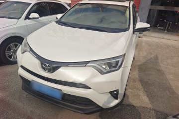 Used Toyota RAV4 2016 2.0L CVT Two-Wheel Drive Fashion Edition China V Standard