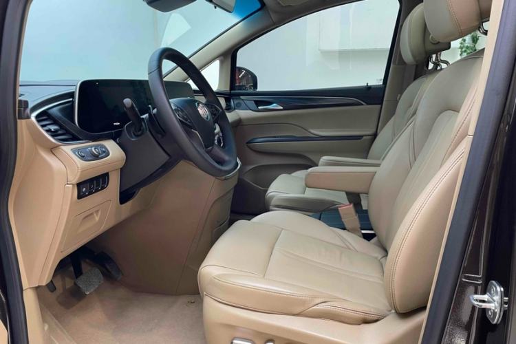 Used Buick GL8 2021 ES Land Cruiser 653T Luxury Edition
