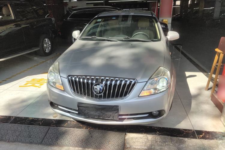 Used Buick Excelle 2013 1.5L Automatic Classic Model
