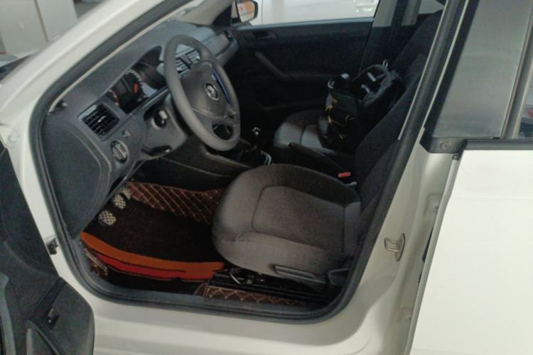 Used Volkswagen Santana 2019 1.5L Manual Fashion Edition China VI Standard
