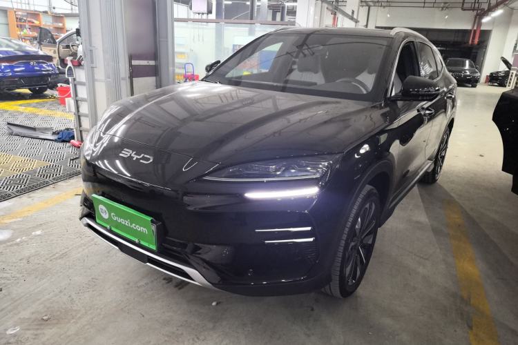 Used BYD Song PLUS New Energy 2025 EV 520km Luxury Version
