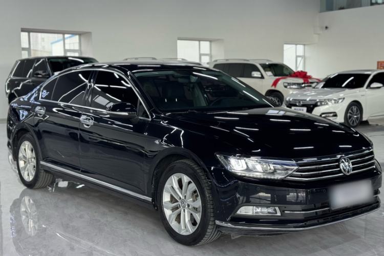 Used Volkswagen Magotan 2019 330TSI DSG Luxury Version China VI Standard
