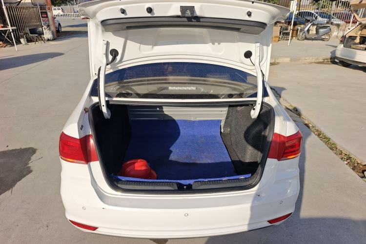 Used Volkswagen Santana 2019 1.5L Manual Comfort Version China VI