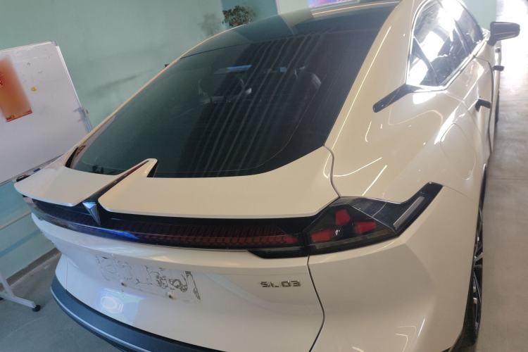 Used  SL03 2023 200Max Range-Extended Version
