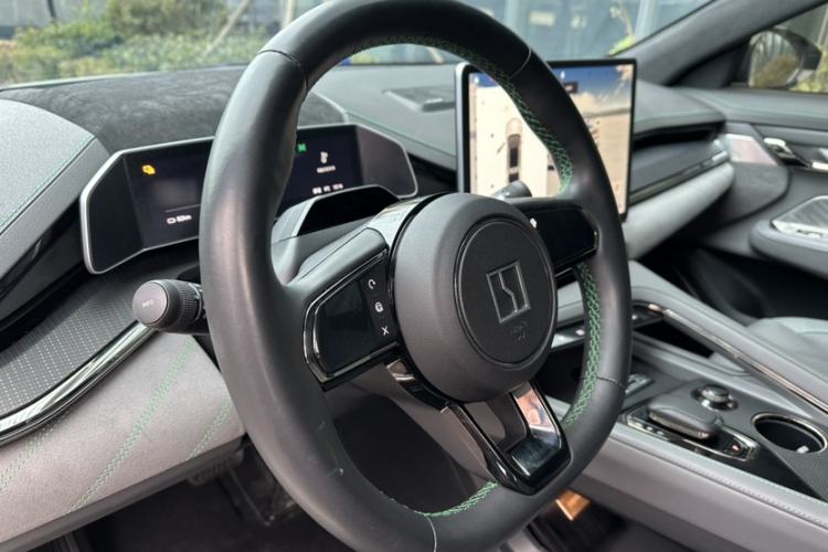 Used Zeekr 001 2023 WE Edition 86 kWh