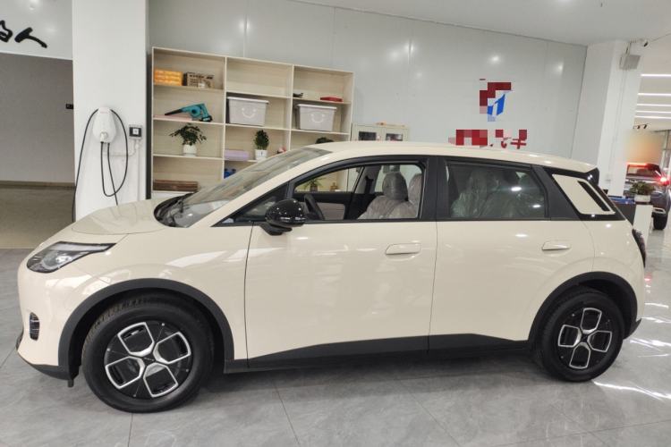 Used AION UT 2025 330 Starlight Edition
