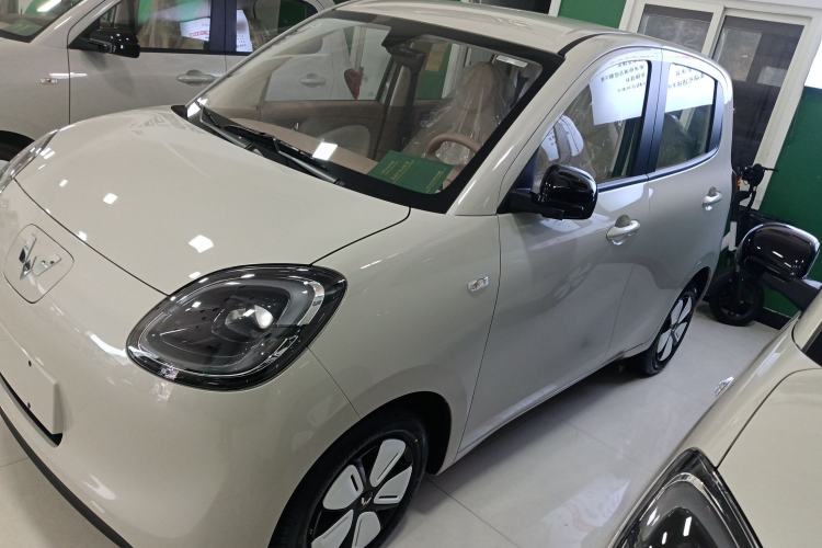 Used Wuling Hongguang MINIEV 2025 Four-Door Version Advanced Edition