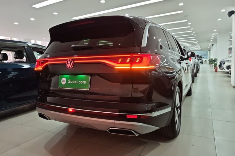 Used Volkswagen Talagon 2022 380TSI All-Wheel-Drive Luxury Prestige Pro 7-Seater
