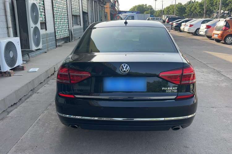 Used Volkswagen Passat 2017 330TSI DSG Prestige Edition
