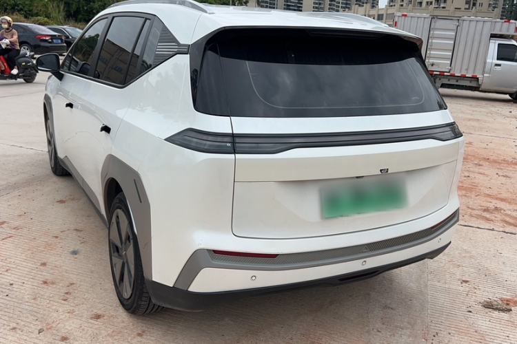 Used AION Y 2023 Younger
