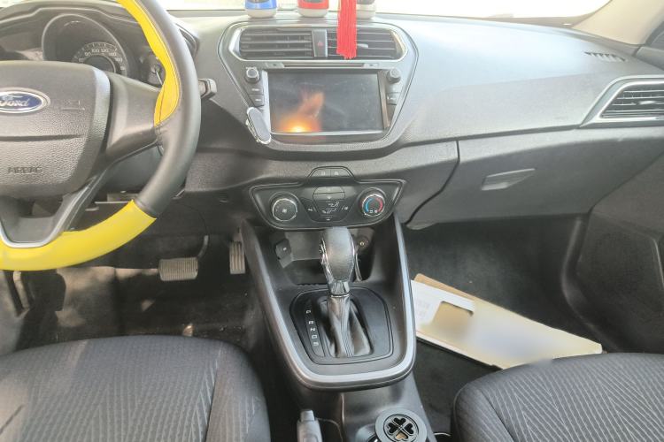 Used Ford Escort 2019 Revised 1.5L Automatic ZhiXiang Version China VI Standard
