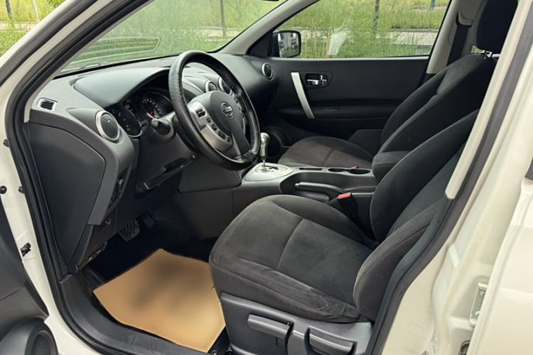 Used Nissan Qashqai 2015 2.0 XL Coolfire CVT 2WD
