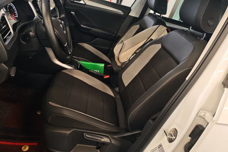 Used Volkswagen T-ROC 2022 280TSI DSG Two-Wheel Drive Elite PLUS
