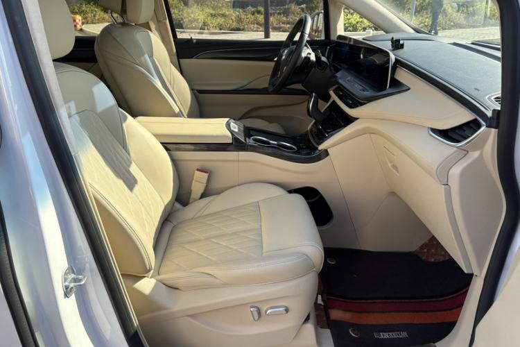 Used Buick GL8 2023 ES Lu Zun Luxury Model
