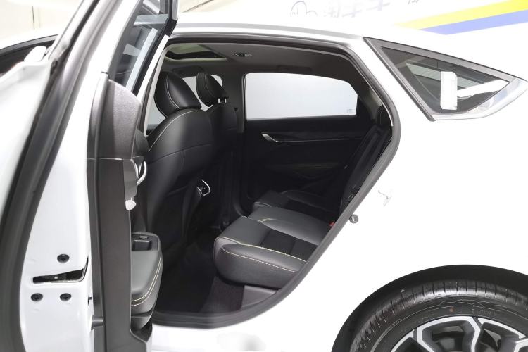 Used Geely Auto Binray 2021 1.4T CVT Asian Games Edition
