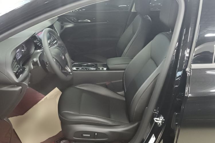 Used Buick Regal 2024 25T Deluxe Edition