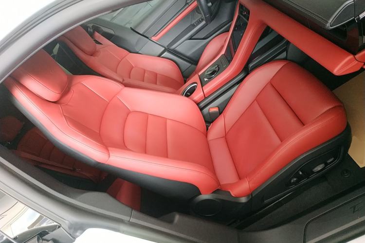 Used Porsche Taycan 2022-Year Updated Taycan
