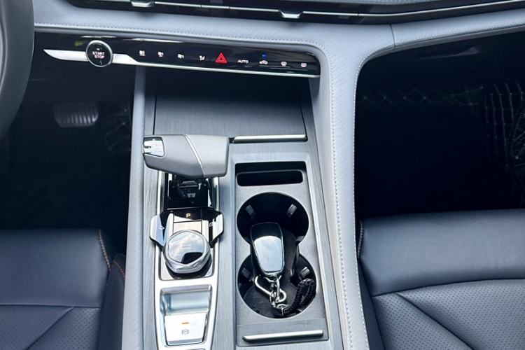 Used Changan CS75 PLUS 2022 2.0T Automatic Pilot Version
