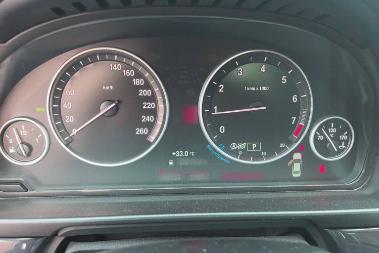 Used BMW 5 Series 2014 520i Elegant Edition
