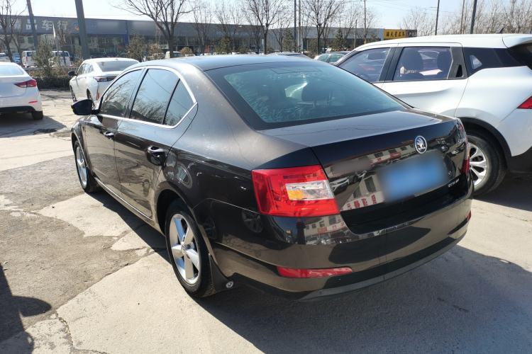Used Skoda Octavia 2015 1.6L Automatic Yijie Edition