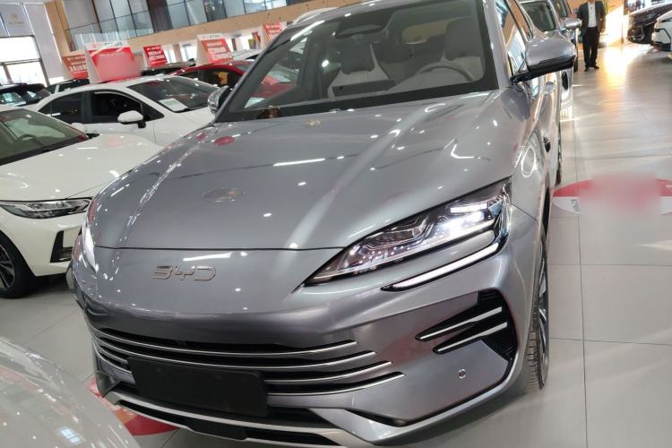 Used BYD Song PLUS New Energy 2025 DM-i Smart Drive 112KM Prestige Model
