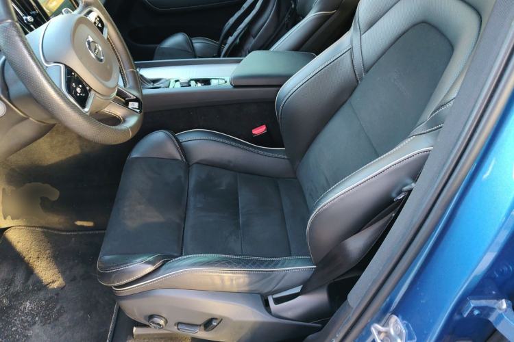 Used Volvo XC60 2018 T5 4x4 Smart & Sporty Edition