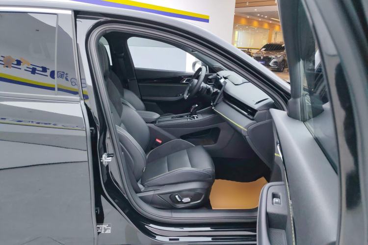 Used Lynk & Co 03 2023 1.5TD DCT JingPro
