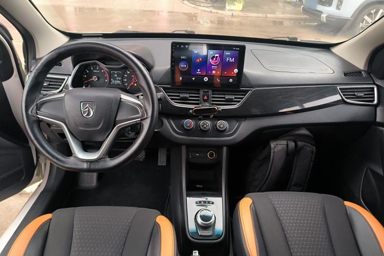 Used Baojun 310 2017 1.5L Automatic Fashion Model
