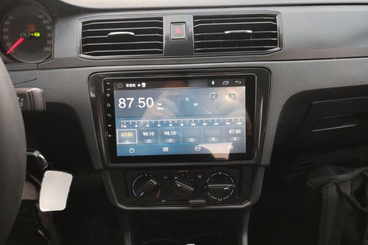 Used Volkswagen Santana 2018 1.5L Automatic Fashion Edition
