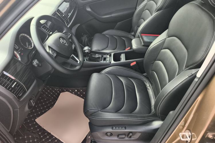 Used Skoda Kodiaq 2018 Facelifted TSI330 5-Seater Two-Wheel-Drive Luxury Enjoyment Edition
