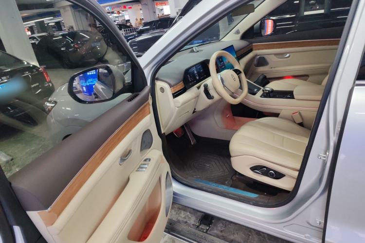 Used Hima AITO M7 2024 1.5T Rear-Drive Plus Version 5 Seats
