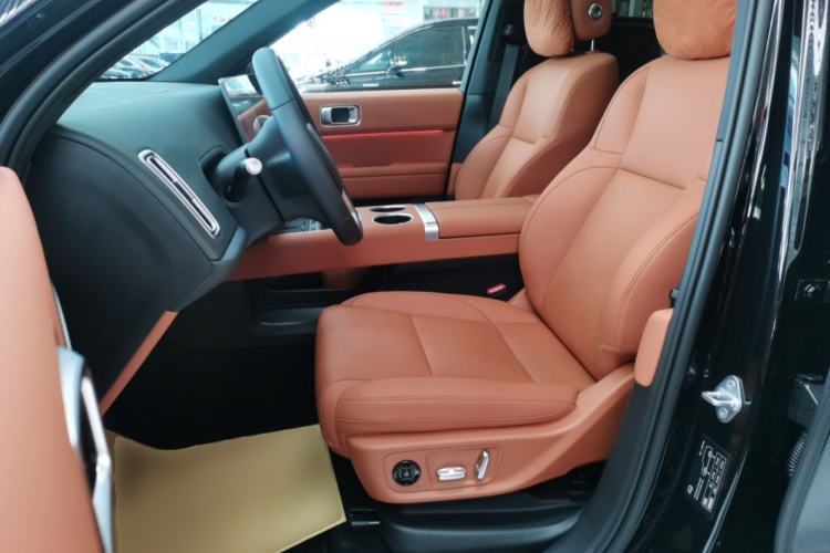 Used Li Auto L6 2025 Pro Smart Refresh Edition
