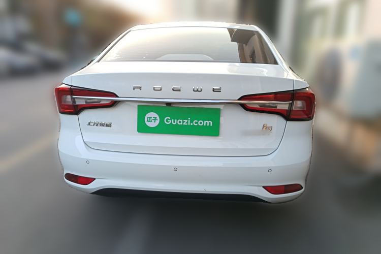 Used Roewe i5 2020 1.5L Automatic 4G Connect Luxury Flagship Edition
