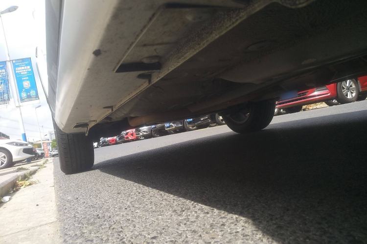 Used Geely Auto Vision X3 2019 Upgraded Model 1.5L Manual Luxury Version
