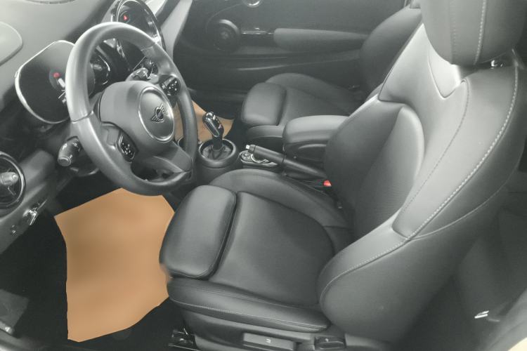 Used MINI MINI 2023 1.5T COOPER Artist
